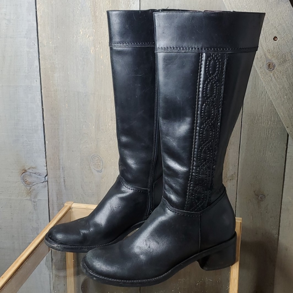 Clarks leather riding boots